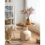 طاولة معدنية