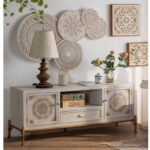 طاولة تلفاز