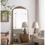 مرآة معدنية